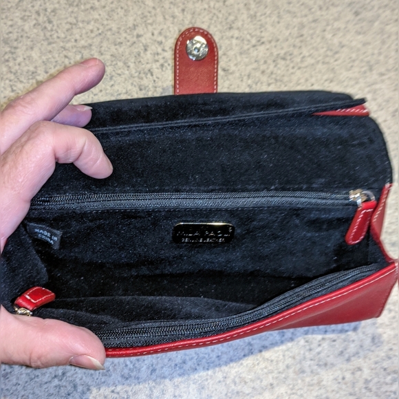 Used Milo Paoli Red Leather Wallet/Organizer - Picture 8 of 8